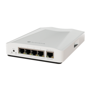 MikroTik CRS304-4XG-IN asztali switch, 4x10Gbit RJ45 port